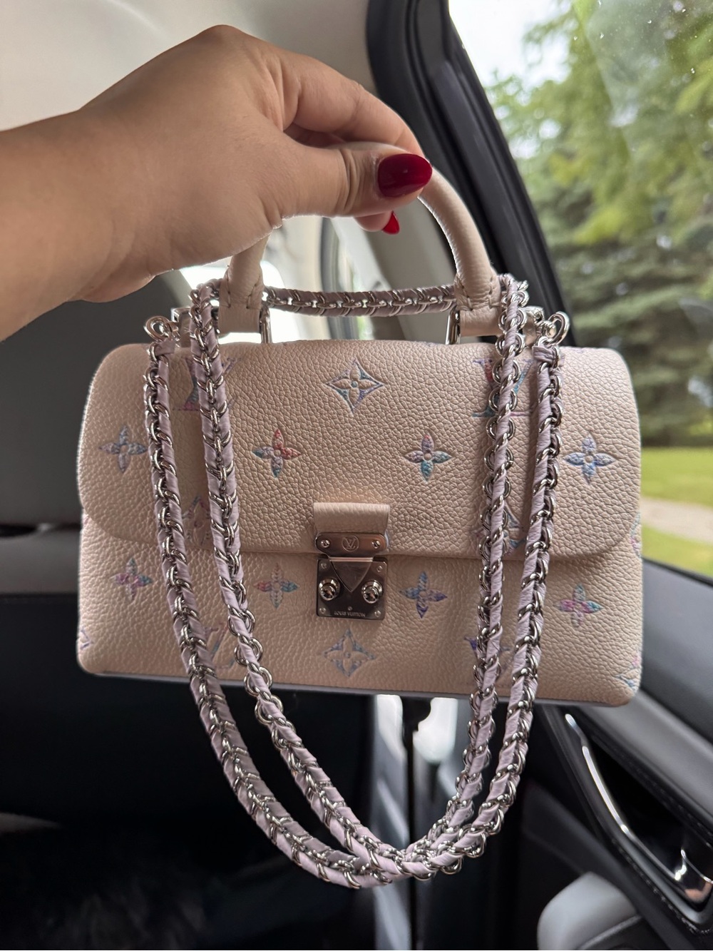 Louis Vuitton Nano Madeleine Link Quartz - Limited Edition - Picture 3 of 3